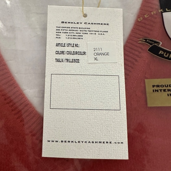 Berkeley Cashmere Men's Long-Sleeved V-Neck Sweater - Picture 3 of 3